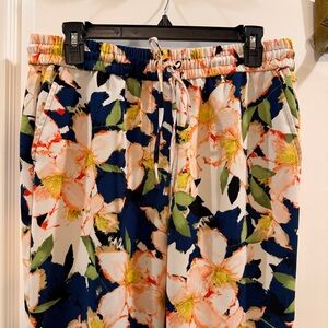 J.Crew Like NEW! Size 8 Navy Boho Floral Joggers